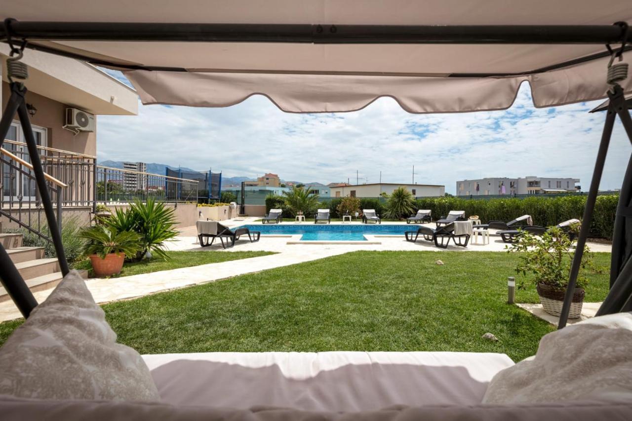 דירות ספליט Sunny Garden Adria מראה חיצוני תמונה